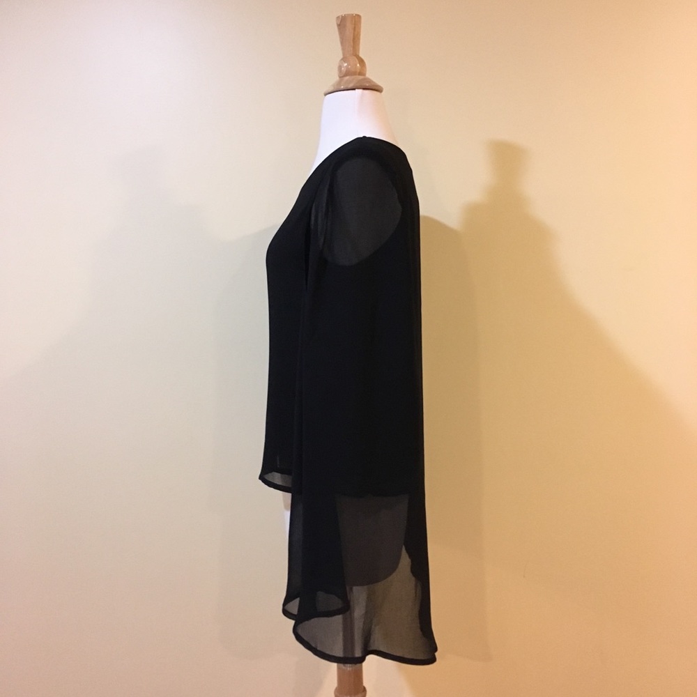 ๐ฅ CLEARANCE Sleeveless Chiffon Faux Cape Blouse - Picture 7 of 8